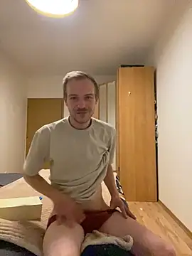 Skinny0150 online show from March 24, 2026, 8:53 pm