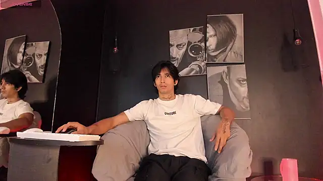 jett savage online show from September 23, 2025, 1:51 pm