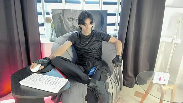 jett savage online show from November 27, 2025, 2:39 pm