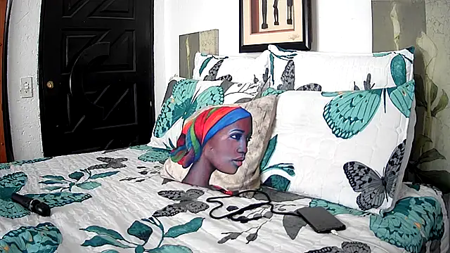 Snapshot of CandyNaynay chatting on October 3, 2025, 6:26 am CandyNaynay online show from October 3, 2025, 6:26 am