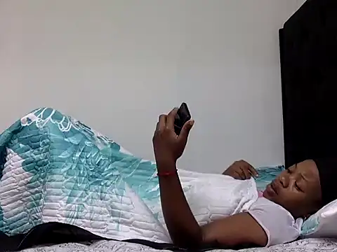 Snapshot of CandyNaynay chatting on March 1, 2026, 8:36 am CandyNaynay online show from March 1, 2026, 8:36 am