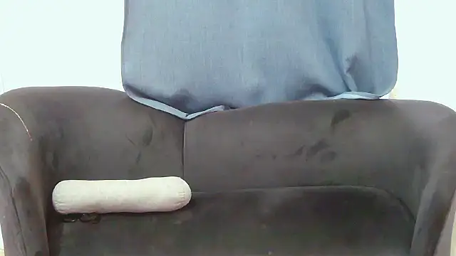 Snapshot of CandyNaynay chatting on December 21, 2025, 5:31 am CandyNaynay online show from December 21, 2025, 5:31 am