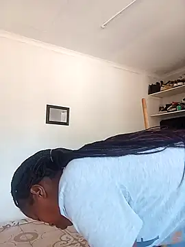 Snapshot of CandyNaynay chatting on February 7, 2026, 7:05 am CandyNaynay online show from February 7, 2026, 7:05 am