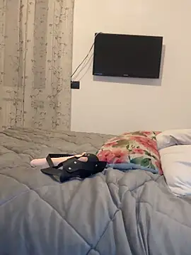 amalia202555 online show from October 8, 2025, 7:47 pm