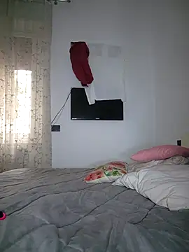 amalia202555 online show from November 24, 2025, 1:00 pm