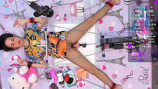 Snapshot of cherry_moon1 chatting on October 6, 2025, 1:56 pm cherry moon1 online show from October 6, 2025, 1:56 pm