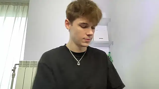 Milk Guy online show from October 21, 2025, 11:31 am