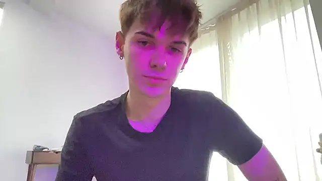 Milk Guy online show from October 7, 2025, 1:12 pm