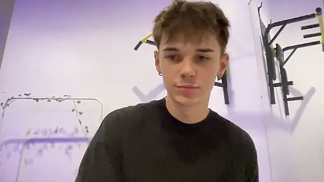 Milk Guy online show from September 28, 2025, 4:47 pm