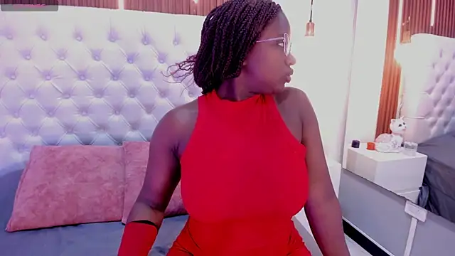 Oshun Evans online show from September 13, 2025, 10:32 pm