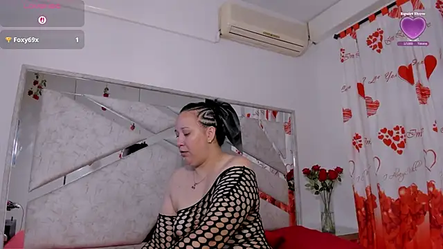 Snapshot of ThiccyLexxy chatting on September 21, 2025, 12:54 pm ThiccyLexxy online show from September 21, 2025, 12:54 pm