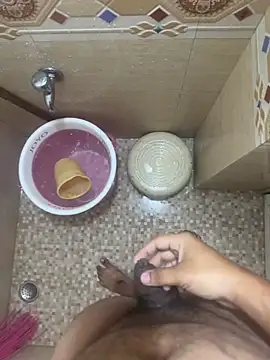 saumon3022 online show from November 30, 2025, 7:09 am