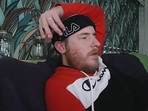 Snapshot of gaydavid chatting on November 4, 2025, 12:58 am gaydavid online show from November 4, 2025, 12:58 am