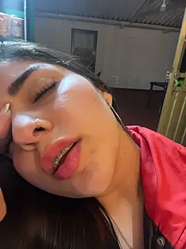 Isaa-Sweet online show from November 22, 2025, 9:08 am