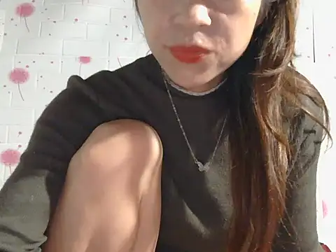 Snapshot of Mina_ti chatting on October 2, 2025, 1:31 am Mina ti online show from October 2, 2025, 1:31 am