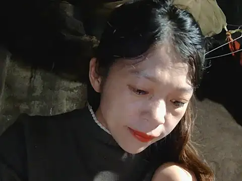 Snapshot of Mina_ti chatting on September 27, 2025, 3:29 pm Mina ti online show from September 27, 2025, 3:29 pm