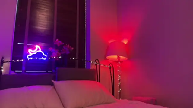 Snapshot of MistresssX chatting on October 1, 2025, 6:45 pm MistresssX online show from October 1, 2025, 6:45 pm