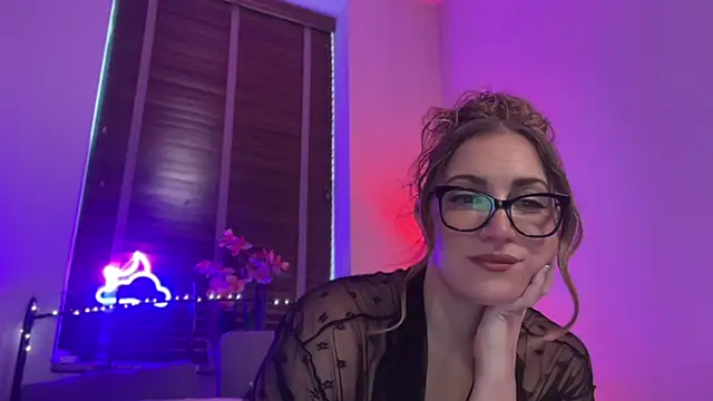 Snapshot of MistresssX chatting on October 6, 2025, 1:56 pm MistresssX online show from October 6, 2025, 1:56 pm