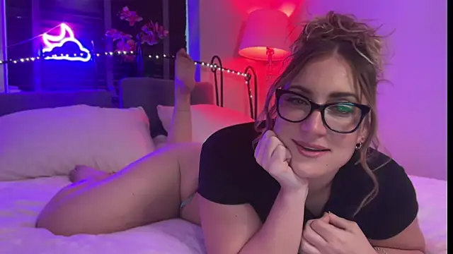 Snapshot of MistresssX chatting on September 30, 2025, 3:51 pm MistresssX online show from September 30, 2025, 3:51 pm