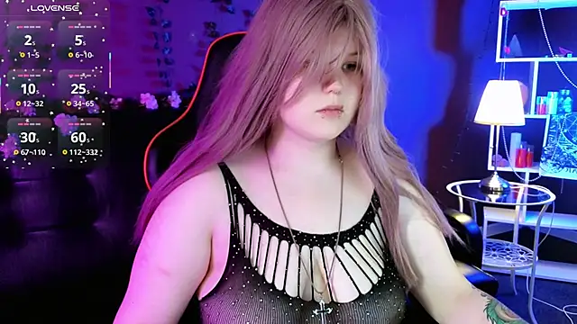 Snapshot of fillisfox_ chatting on September 18, 2025, 3:37 pm fillisfox  online show from September 18, 2025, 3:37 pm