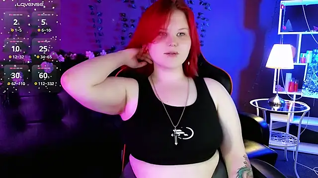 Snapshot of fillisfox_ chatting on September 19, 2025, 4:00 pm fillisfox  online show from September 19, 2025, 4:00 pm