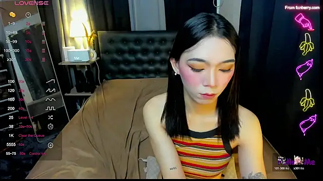 bellamoonlightX online show from March 28, 2026, 8:15 am