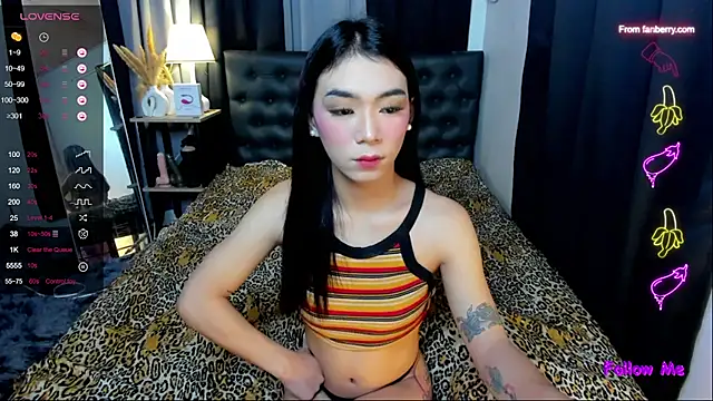 bellamoonlightX online show from September 18, 2025, 1:19 am