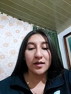 Snapshot of LunaBaby- chatting on September 23, 2025, 11:12 pm LunaBaby- online show from September 23, 2025, 11:12 pm