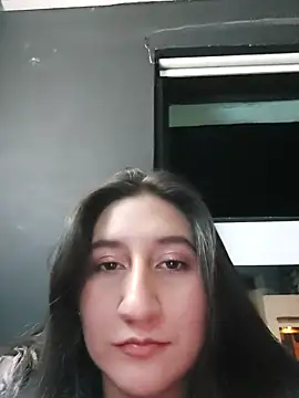 Snapshot of LunaBaby- chatting on October 16, 2025, 11:46 pm LunaBaby- online show from October 16, 2025, 11:46 pm