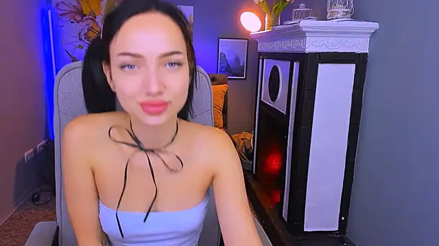 Snapshot of Sofyy_Bradd chatting on September 12, 2025, 6:02 am Sofyy Bradd online show from September 12, 2025, 6:02 am