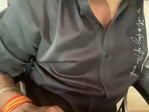 sexyaarsh online show from March 11, 2026, 8:08 am