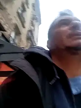 twitshe online show from November 28, 2025, 7:19 am