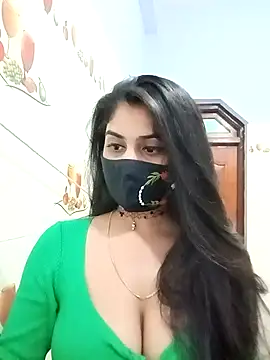 Snapshot of Hot-Soniya733 chatting on February 10, 2026, 11:48 pm Hot-Soniya733 online show from February 10, 2026, 11:48 pm