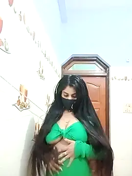 Snapshot of Hot-Soniya733 chatting on February 12, 2026, 9:14 pm Hot-Soniya733 online show from February 12, 2026, 9:14 pm