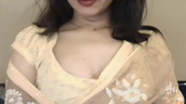 SWEET-18-TEEN online show from April 15, 2026, 11:05 pm