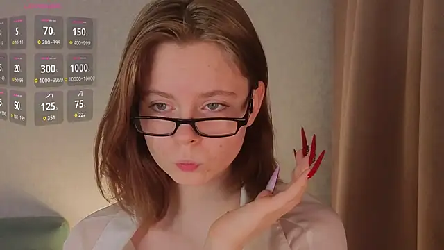 Snapshot of JulietteRain chatting on September 8, 2025, 7:02 pm JulietteRain online show from September 8, 2025, 7:02 pm