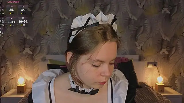 Snapshot of JulietteRain chatting on October 15, 2025, 4:59 pm JulietteRain online show from October 15, 2025, 4:59 pm