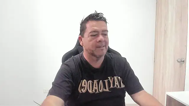 massimo dannger online show from October 23, 2025, 12:59 pm