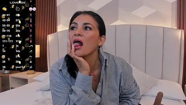 Mommy Naughty online show from June 2, 2026, 10:59 am
