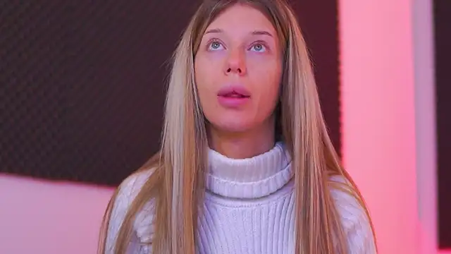 Snapshot of EllieRedd chatting on January 7, 2026, 4:06 am EllieRedd online show from January 7, 2026, 4:06 am