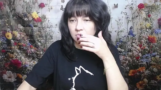 SelenaFly online show from September 20, 2025, 11:04 am