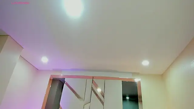 Snapshot of EmmaStonns chatting on September 18, 2025, 1:25 pm EmmaStonns online show from September 18, 2025, 1:25 pm