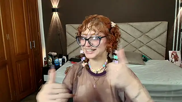 AbbyDoll OwO online show from September 16, 2025, 7:26 pm