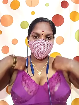 Snapshot of Tamil_Abinaya chatting on September 23, 2025, 5:09 pm Tamil Abinaya online show from September 23, 2025, 5:09 pm