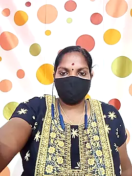 Snapshot of Tamil_Abinaya chatting on September 13, 2025, 5:13 pm Tamil Abinaya online show from September 13, 2025, 5:13 pm