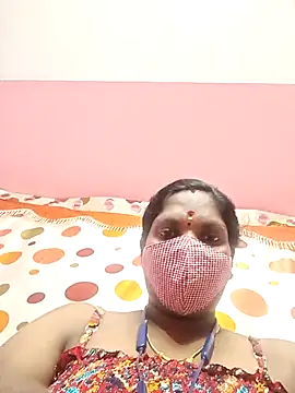 Snapshot of Tamil_Abinaya chatting on November 6, 2025, 5:17 pm Tamil Abinaya online show from November 6, 2025, 5:17 pm