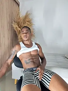 Snapshot of liambolt chatting on September 10, 2025, 12:42 am liambolt online show from September 10, 2025, 12:42 am