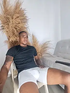 Snapshot of liambolt chatting on October 1, 2025, 1:11 am liambolt online show from October 1, 2025, 1:11 am