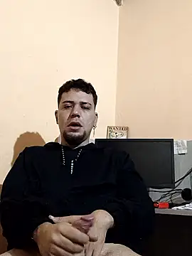 Snapshot of Juuaanp3 chatting on January 12, 2026, 1:29 pm Juuaanp3 online show from January 12, 2026, 1:29 pm