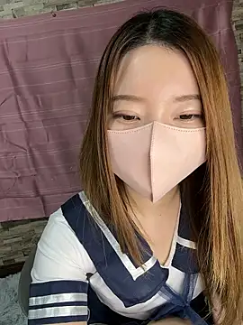 Snapshot of yuuhichan chatting on February 17, 2026, 7:05 am yuuhichan online show from February 17, 2026, 7:05 am